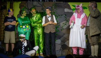 Tim (Samuel Schäfer), Urmel (Lisa Wagener), Wawa (Szymon Urbaniak), Professor (Gabi Weber), Wutz (Claudia Martens) und der König (Dr. Norbert Husfeld)