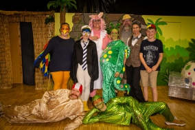 Das Ensemble der Theatergruppe Mimenquell